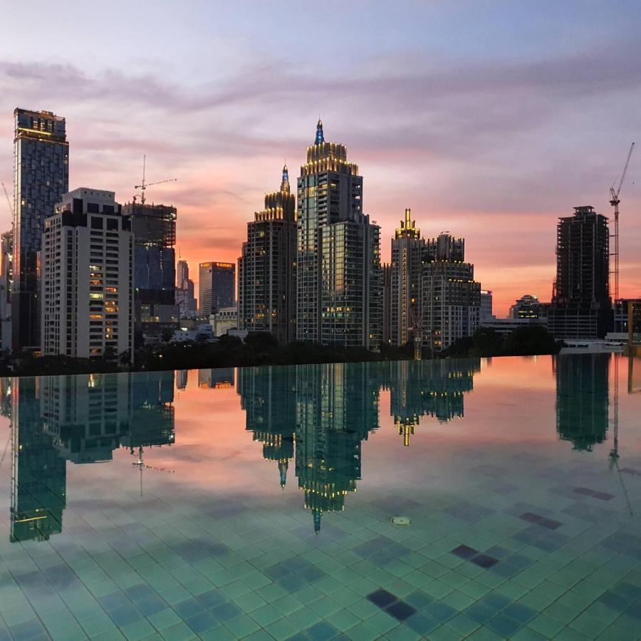 Sivatel Bangkok Hotel Exterior photo Dubai Marina