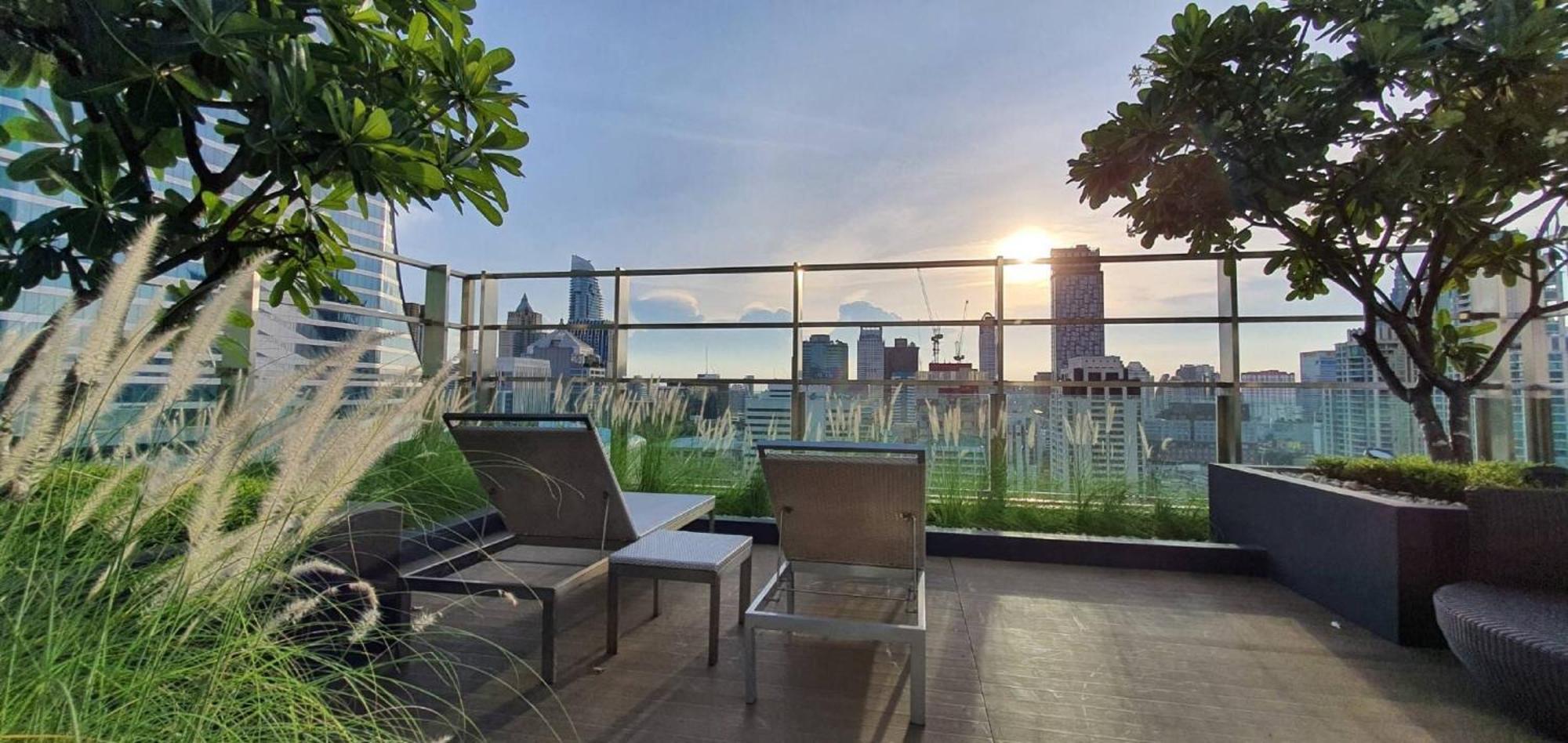 Sivatel Bangkok Hotel Exterior photo Rooftop garden