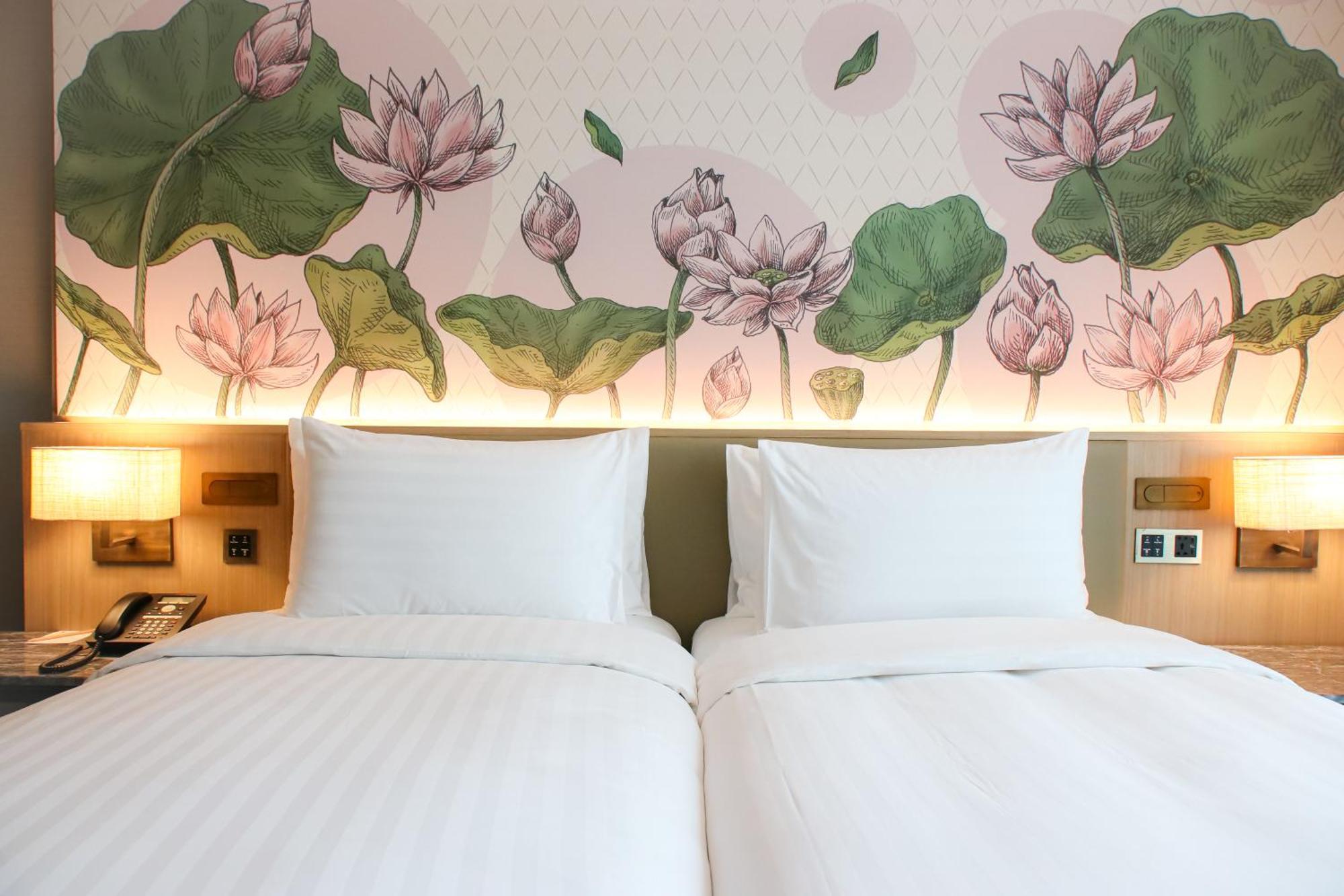 Sivatel Bangkok Hotel Exterior photo Deluxe Room