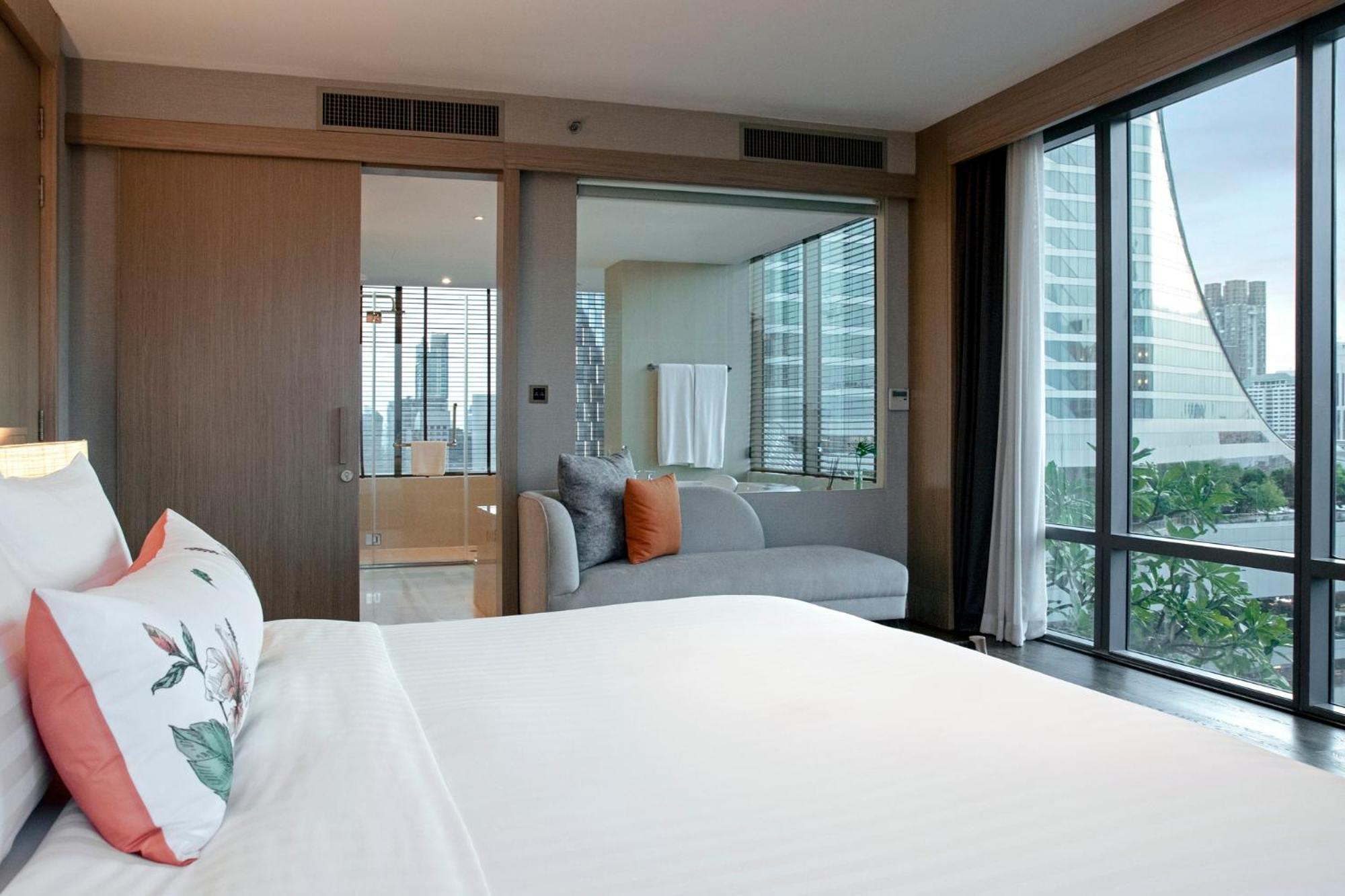 Sivatel Bangkok Hotel Exterior photo